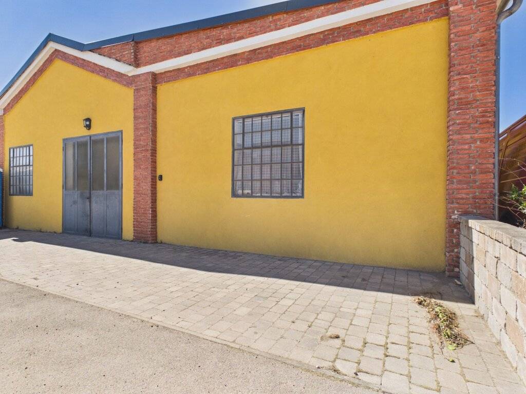Perfekt für Gewerbe: 210m² Lager mit Freifläche in Traiskirchen! - Ansicht 3