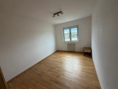 4-Zimmer-Wohnung mieten in Korneuburg – 96 m², € 1.370 – Bild 10 von 12