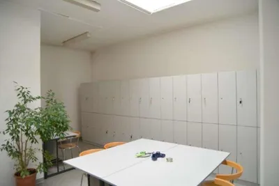8-Zimmer-Gewerbeimmobilie mieten in Graz – 309 m², € 2.988 – Bild 9 von 13