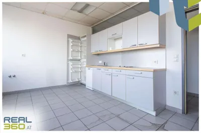 Gewerbeimmobilie mieten in Wels – 300 m², € 1.944 – Bild 6 von 10