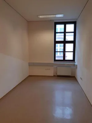 9-Zimmer-Gewerbeimmobilie mieten in Waidhofen an der Thaya – 196 m², € 1.327 – Bild 10 von 14