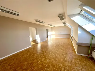 Gewerbeimmobilie mieten in Wien – 174 m², € 9