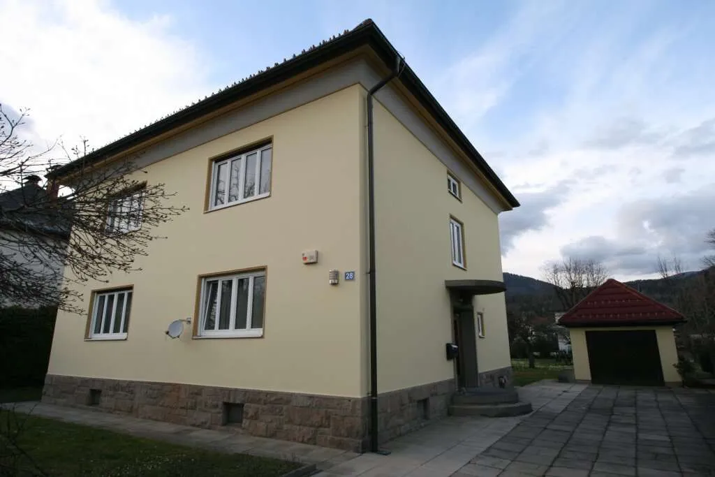 Kärnten / Villach: Stadtvilla in Villach-Lind mit großem Grundstück - Widok 2