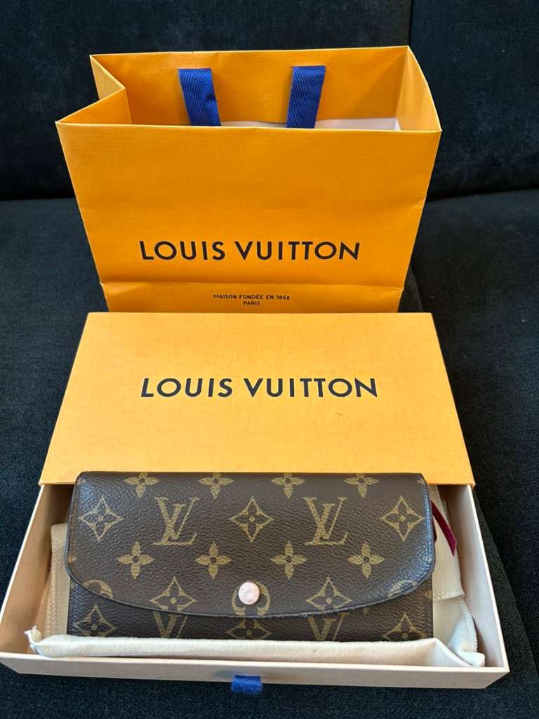 Louis Vuitton Gürtel in 1020 Wien für 45,00 € zum Verkauf