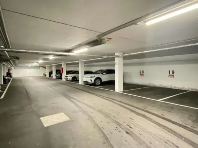 Gewerbeimmobilie mieten in Bruck an der Leitha – 697 m², € 9.270 – Bild 19 von 25