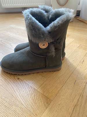 Ugg Bailey Button - willhaben