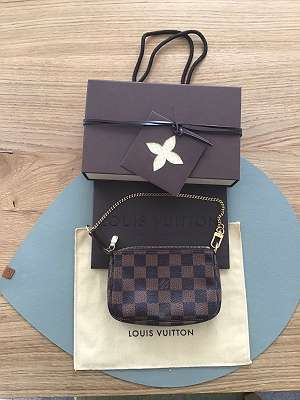 Louis Vuitton Mylockme Chain Pochette greige neu, € 1.400,- (6840 Götzis) -  willhaben