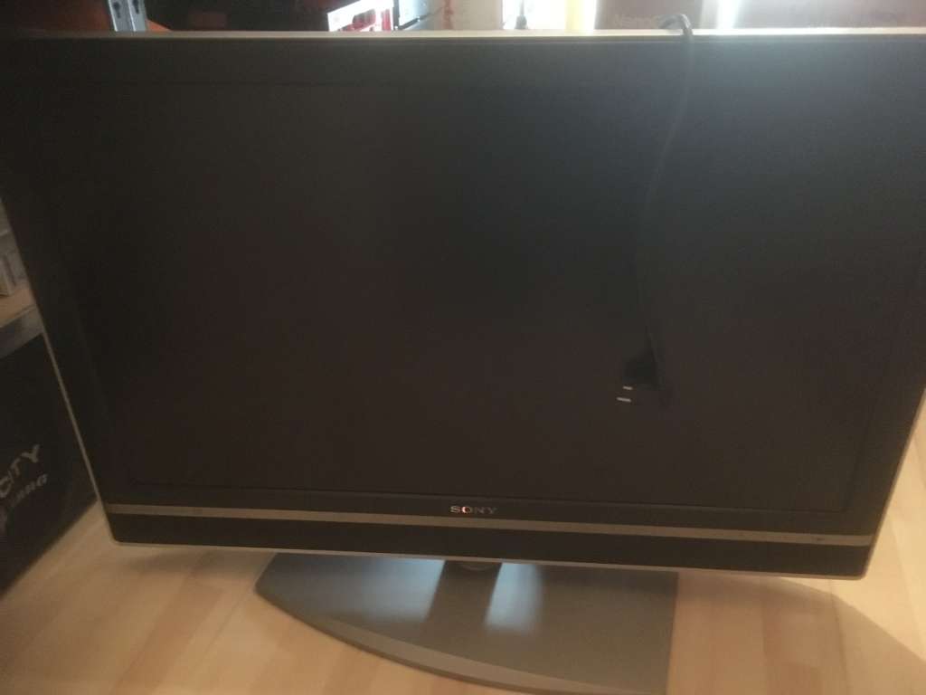 SONY Bravia LCD TV KDL-40V 2000, € 50,- (4101 Lacken) - willhaben