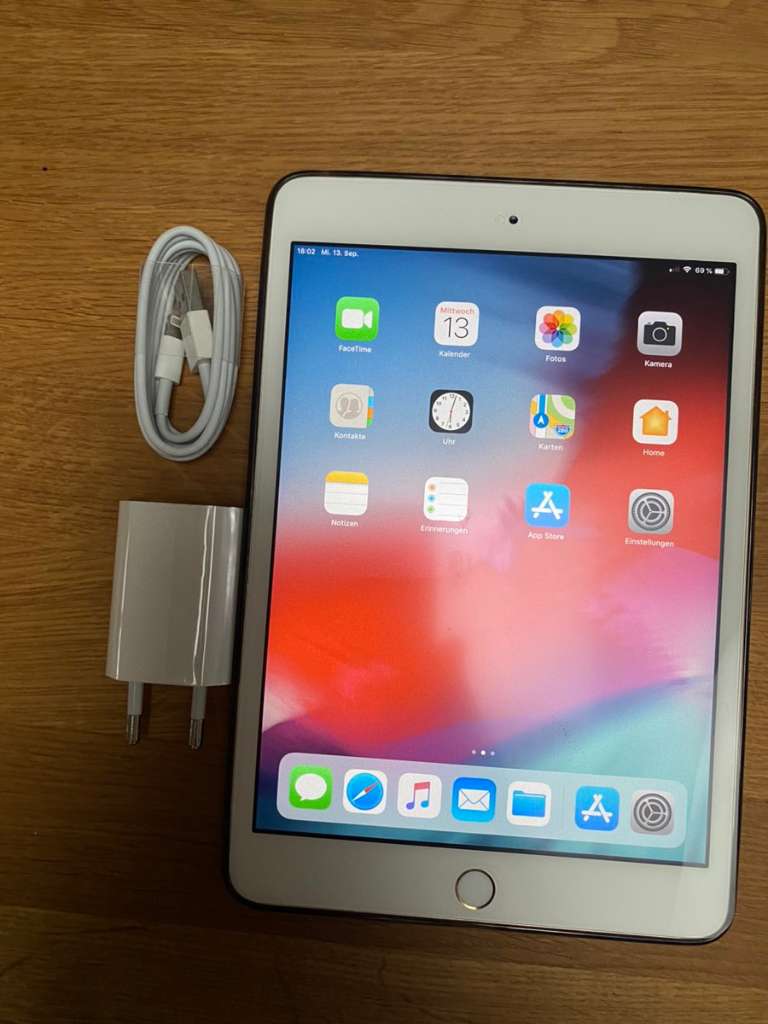 iPad Mini 3 WI-FI+ CELLULAR 16GB GOLD , Werksoffen, € 130,- (1220