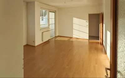 3-Zimmer-Wohnung mieten in Jennersdorf – 74,3 m², € 678 – Bild 3 von 5