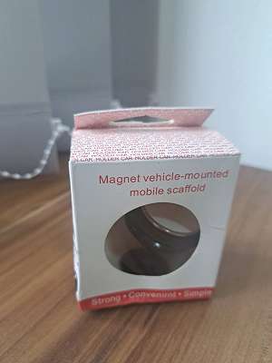 Handyhalter Auto Magnet, € 5,- (3100 St. Pölten) - willhaben