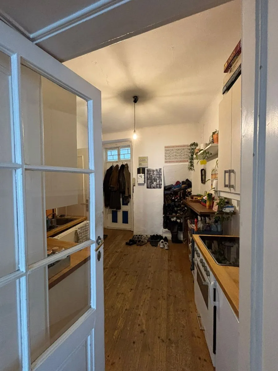Helle 2-Zimmer-Altbauwohnung mit Originalcharme in der oberen Wieden – pohled 2
