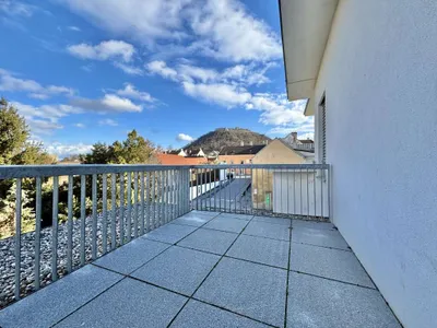 2-Zimmer-Gewerbeimmobilie mieten in Bruck an der Leitha – 89 m², € 837 – Bild 8 von 12