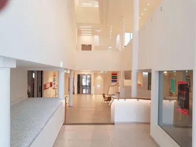 2-Zimmer-Gewerbeimmobilie mieten in Bruck an der Leitha – 89 m², € 837 – Bild 10 von 12