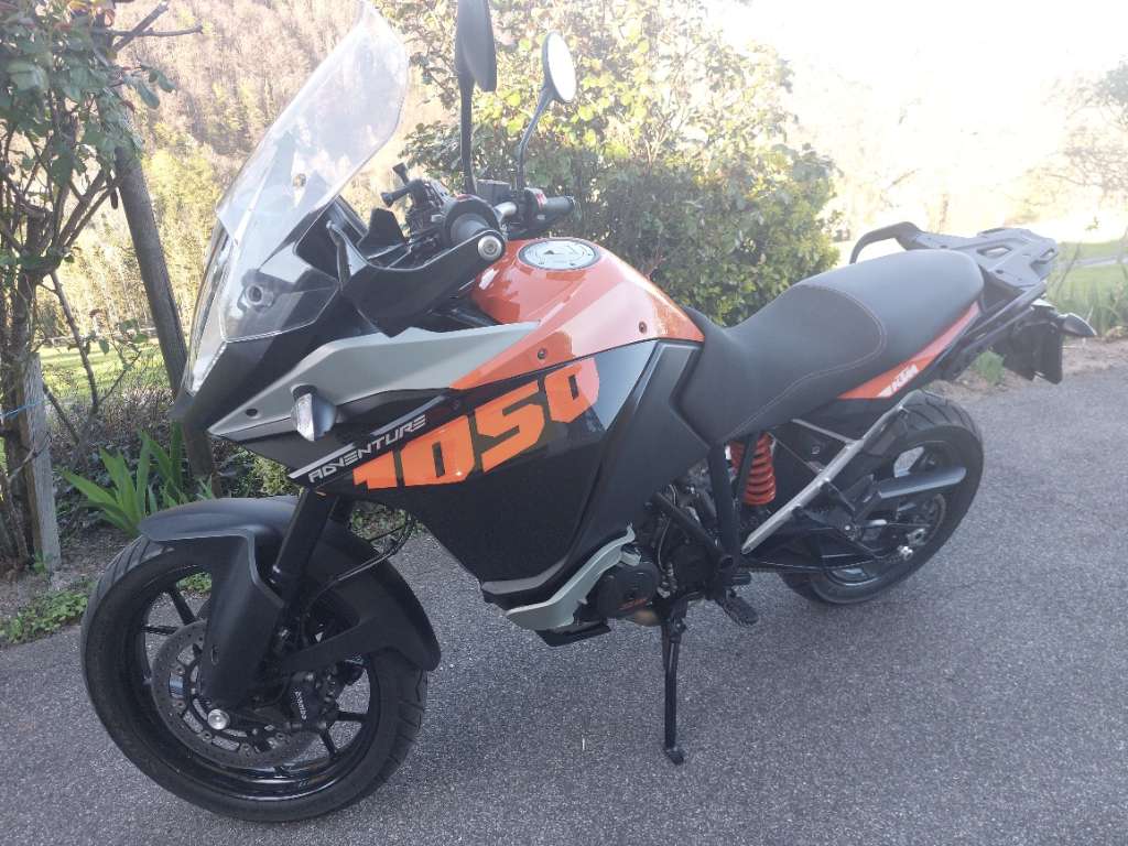 KTM 1050 Tourer