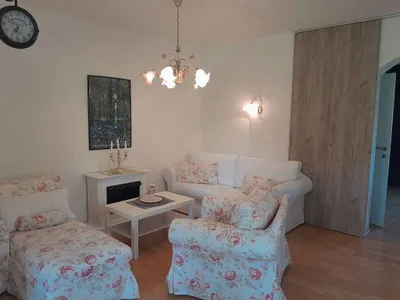 4-Zimmer-Haus mieten in Baden – 140 m², € 1.400 – Bild 5 von 12
