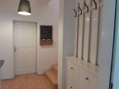4-Zimmer-Haus mieten in Baden – 140 m², € 1.400 – Bild 3 von 12