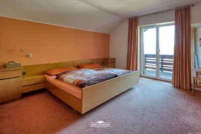 4-Zimmer-Haus kaufen in Vöcklabruck – 143 m², € 1.498.000 – Bild 12 von 33