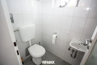 6-Zimmer-Haus kaufen in Krems Land – 207 m², € 327.000 – Bild 23 von 40