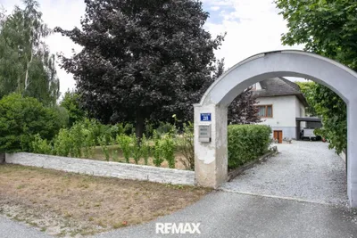 6-Zimmer-Haus kaufen in Krems Land – 207 m², € 327.000 – Bild 3 von 40