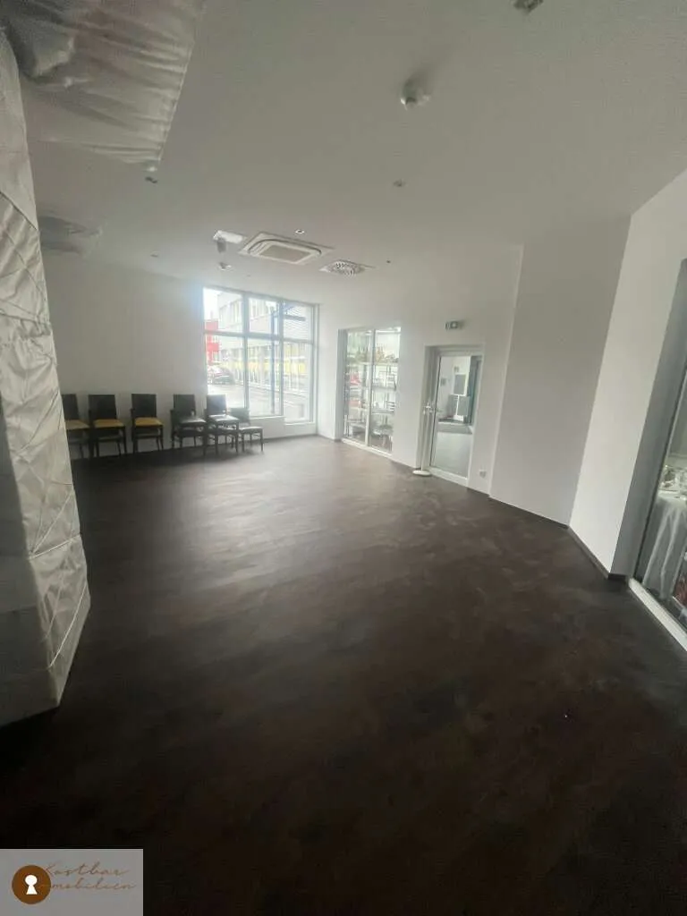 Mehr als nur ein Büro: Top Büro-/Praxisfläche mit Kaffee im EKZ Voitsberg - Ihr Rundum-sorglos-Paket zur Miete! - Ansicht 3