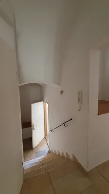 2-Zimmer-Wohnung mieten in Linz – 81 m², € 908 – Bild 5 von 17