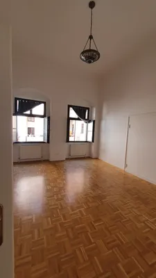 2-Zimmer-Wohnung mieten in Linz – 81 m², € 908 – Bild 11 von 17