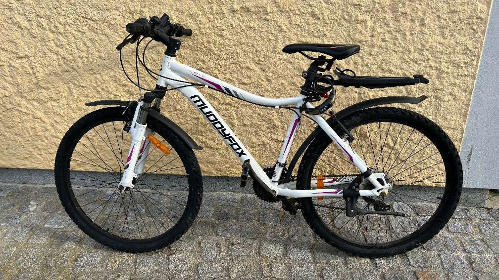 verkauft Muddyfox Divine 100 Fahrrad Alu