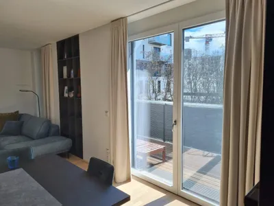 Perfekte helle 4-Zimmer-Wohnung in modernem Wohnkomplex – Bild 3