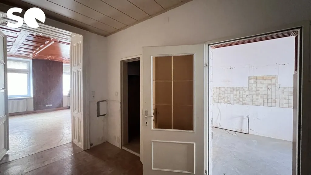 #SQ - SANIERUNGSBEDÜRFTIGE 3 ZIMMER ALTBAUWOHNUNG MITTEN IM 6ten /MARIAHILF APOLLOKINO - TOP 6 - Ansicht 3