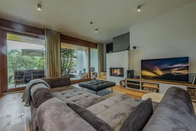 5-Zimmer-Haus kaufen in Kitzbühel – 190 m², € 1.490.000 – Bild 2 von 7
