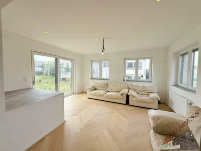 Grundstück kaufen in Baden – 15 966 m², € 2.180.000 – Bild 14 von 34