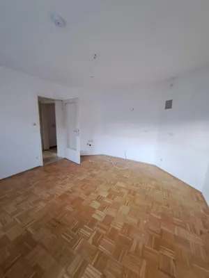 1-Zimmer-Wohnung mieten in Leoben – 33,4 m², € 265 – Bild 3 von 5