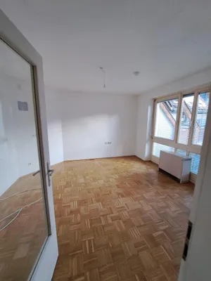 1-Zimmer-Wohnung mieten in Leoben – 33,4 m², € 265 – Bild 2 von 5