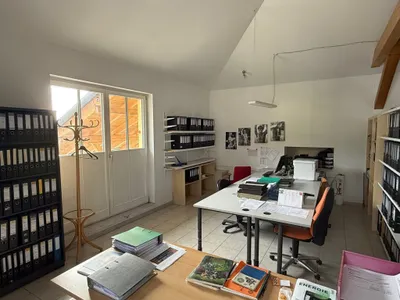 Gewerbeimmobilie mieten in Mattersburg – 135 m², € 1.080 – Bild 1 von 4