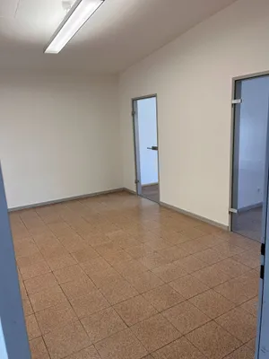 Gewerbeimmobilie mieten in Steyr-Land – 148 m², € 1.260 – Bild 9 von 10