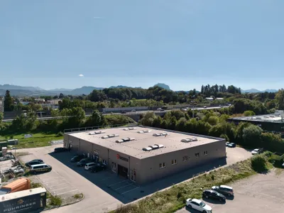 Gewerbeimmobilie kaufen in Gmunden – 1 688 m², € 3.100.000 – Bild 2 von 10