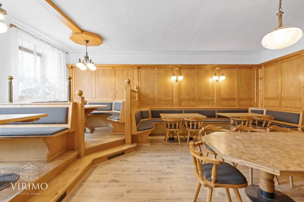 Seltene Investmentchance am Marktplatz von Haag am Hausruck! Mehrfamilienhaus mit 4 Wohnungen & Gewerbefläche - das perfekte Investment - Ansicht 3