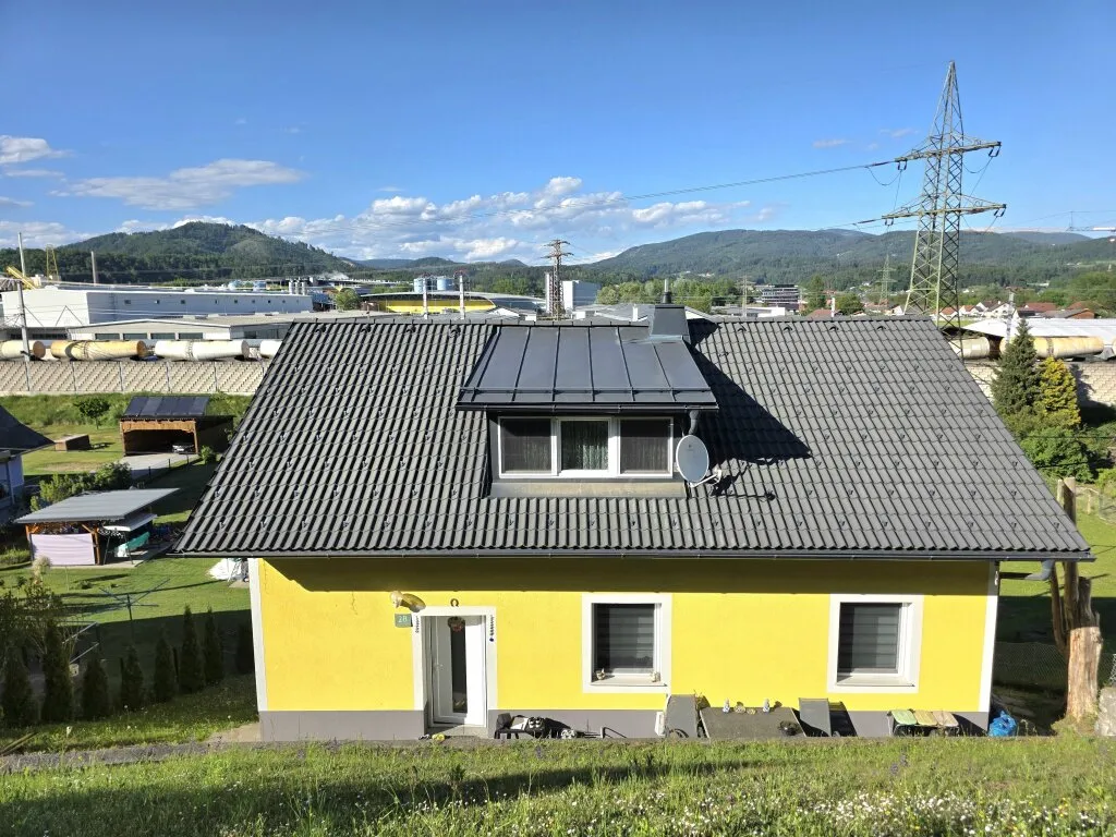 Saniertes Familienhaus mit 2 Wohnungen! – pohled 2