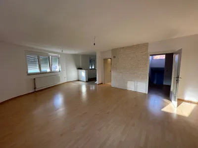 3-Zimmer-Wohnung mieten in Mattersburg – 129 m², € 990 – Bild 2 von 11