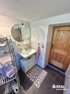 7-Zimmer-Gewerbeimmobilie kaufen in Reutte – 370 m², € 999.000 – Bild 19 von 26
