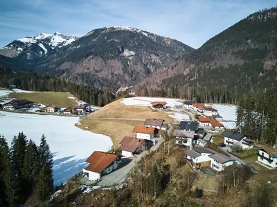 5-Zimmer-Haus kaufen in Kufstein – 242 m², € 1.090.000 – Bild 2 von 7
