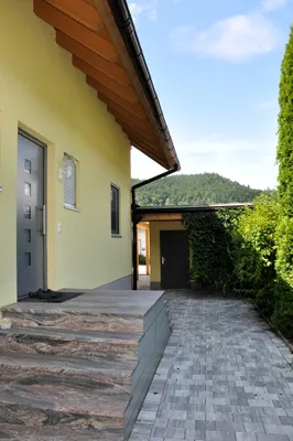 5-Zimmer-Haus kaufen in Klagenfurt Land – 136 m², € 759.000 – Bild 11 von 12
