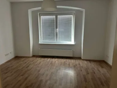 2-Zimmer-Wohnung mieten in Wiener Neustadt – 48 m², € 660