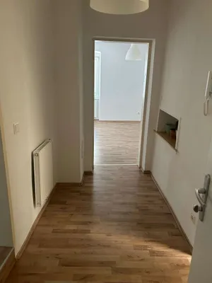 2-Zimmer-Wohnung mieten in Wiener Neustadt – 48 m², € 660 – Bild 2 von 6