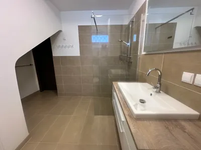 7-Zimmer-Haus mieten in Sankt Pölten Land – 250 m², € 2.100 – Bild 65 von 75