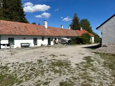 7-Zimmer-Haus mieten in Sankt Pölten Land – 250 m², € 2.100 – Bild 8 von 75