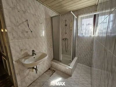 5-Zimmer-Haus kaufen in Mistelbach – 120 m², € 129.000 – Bild 16 von 23