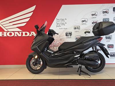 Honda Forza 125 SMART Top Box