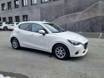Mazda Mazda2 G90 Attraction**AUTOMATIC**WENIG-KM**